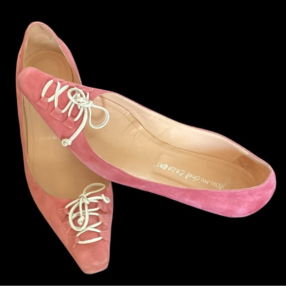 Beautiful Suede Ballet Flats - Picture 3 of 16